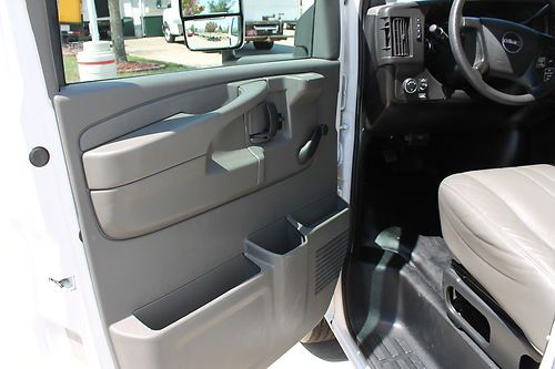 2008 GMC 3500 Savana  BOX Truck CUBE Van Nashville !!  NEW WHITE PAINT Cutaway, US $13,988.00, image 13
