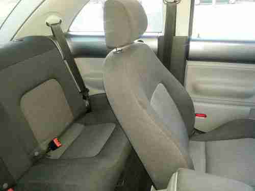 2005 Volkswagon TDI New Beetle, image 4