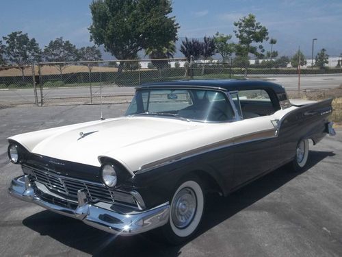 1957 ford fairlane 500 retractable hardtop skyliner