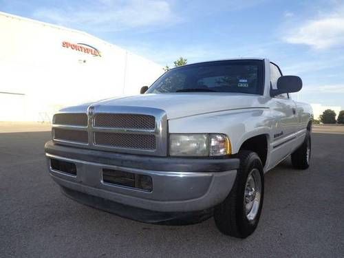 Powerfull 2000 dodge ram 1500 v8