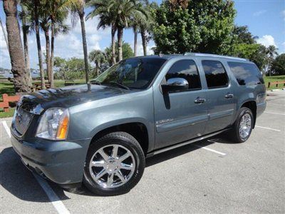 2008 gmc yukon xl denali: 25k miles! awd,nav,rear dvd,htd seats,back up cam!