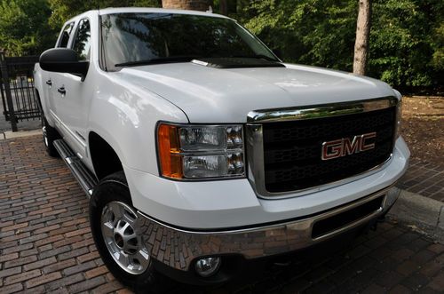 2011 gmc sierra 2500 lt .no reserve.4x4/6.0/leather/17's/onstar/6ft bed/sensors.