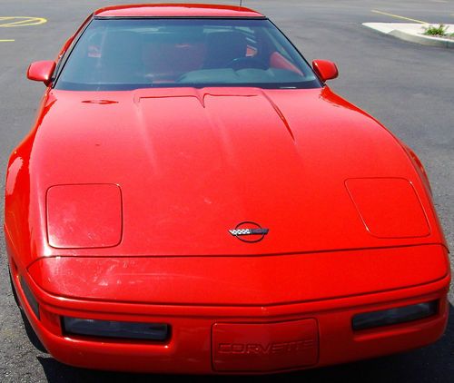 1993 chevrolet corvette base hatchback 2-door 5.7l