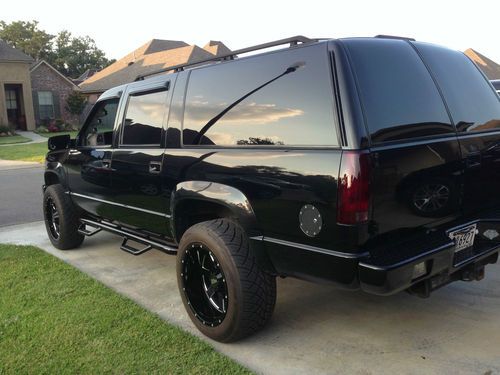 1999 Chevrolet K2500 Suburban LS Sport Utility 4-Door 7.4L, image 4