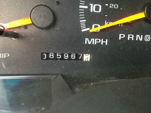 1999 Chevrolet K2500 Suburban LS Sport Utility 4-Door 7.4L, image 12