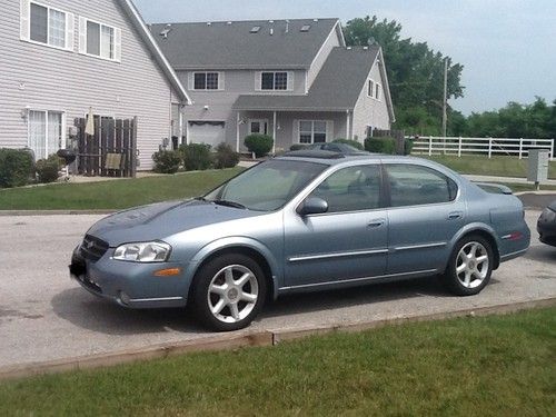 2001 nissan maxima se (no reserve)