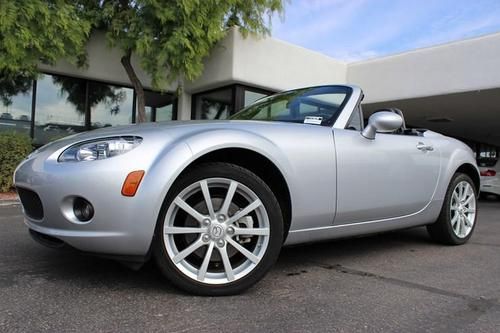 2008 mazda mx-5 miata - grand touring convertible 1 owner