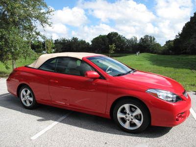 2008 toyota solara sle conv only 20.000 miles **mint**