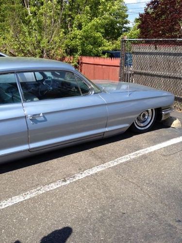 1961 cadillac deville base hardtop 2-door 6.4l