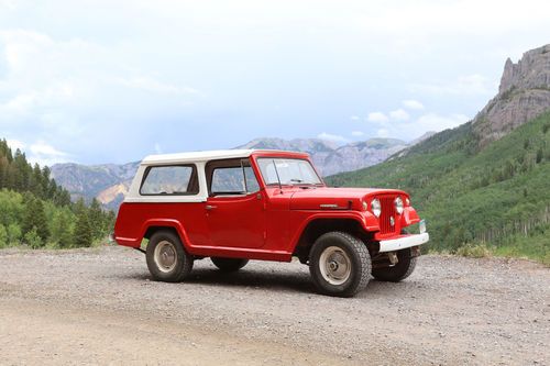 1968 jeep commander jeepster