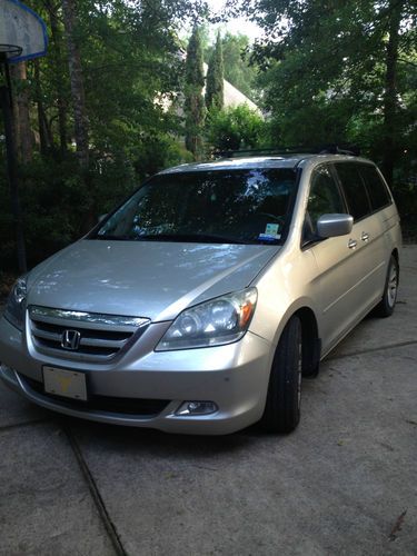 2005 honda odyssey touring mini passenger van 5-door 3.5l