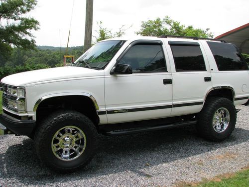 1995 Chevrolet Tahoe LT Sport Utility 4-Door 5.7L, image 3