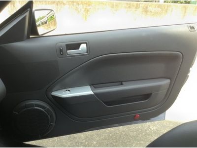 2006 FORD MUSTANG GT SALEEN S281 AUTOMATIC 6200 MILES VERY CLEAN S197, image 25