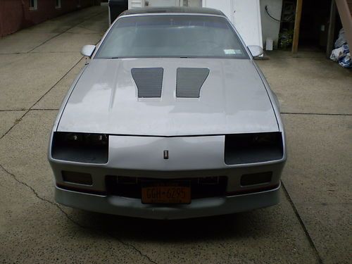 1985 chevy iroc-z