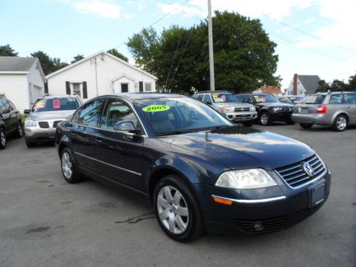 2005 volkswagen passat gls sedan 4-door 1.8l