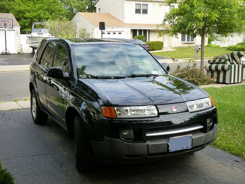 2005 saturn vue-excellent-low reserve!