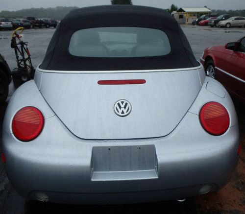 Hard to find automatic 2004 volkswagen beetle gl convertible 2-door 2.0l