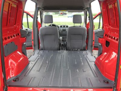 Cargo Van XL New 2.0L CD Air Conditioning Vanity Mirrors Tire Pressure Monitor, image 9