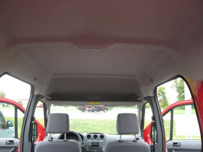 Cargo Van XL New 2.0L CD Air Conditioning Vanity Mirrors Tire Pressure Monitor, image 13