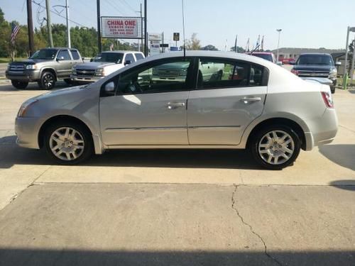 2012 nissan sentra 2.0s sedan 30mpg