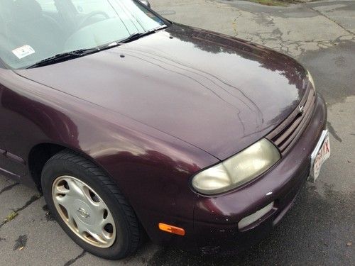 1997 nissan altima gxe sedan 4-door 2.4l