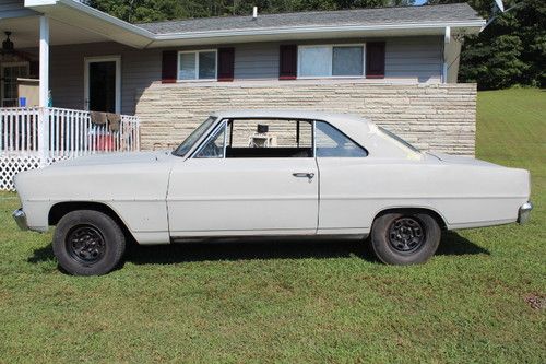 1966 chevy 2 nova  2 door hardtop