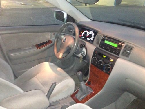 2008 toyota corolla le sedan 4-door 1.8l