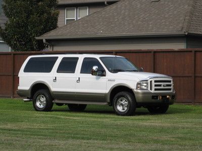 3rd row ( eddie bauer ) tv/dvd! navigation..clean