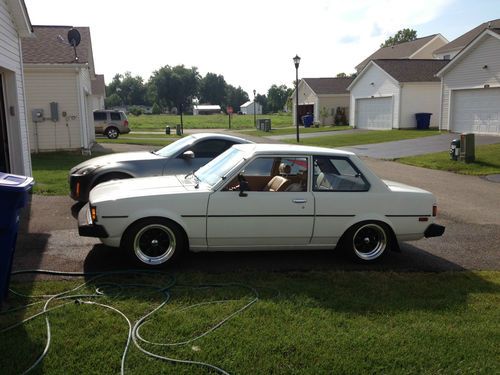 1981 toyota corolla dlx, te72, ae86 5-speed, very clean.