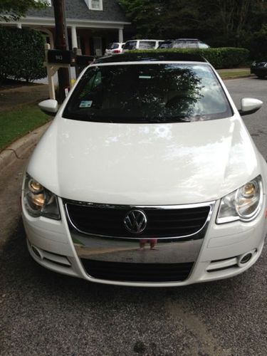 2009 volkswagen eos komfort convertible 2-door 2.0l