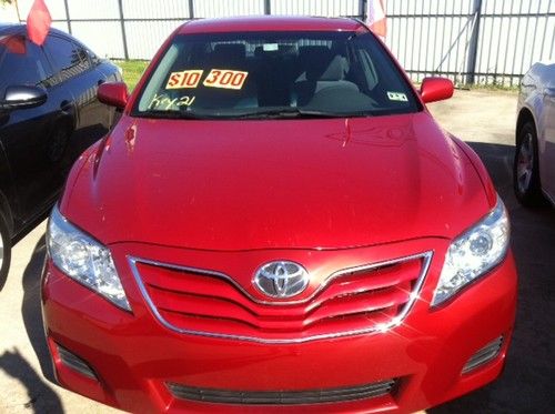 2010 toyota camry le sedan 4-door 2.5l