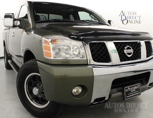 We finance 04 le king cab 4wd nav side steps tonneau tow hitch cd changer 5.6l