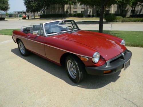 1977 mg mgb roadster with overdrive, excellent condition