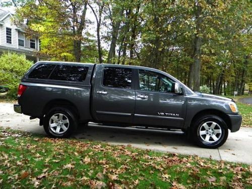 2005 nissan titan le crew cab pickup 4-door 5.6l