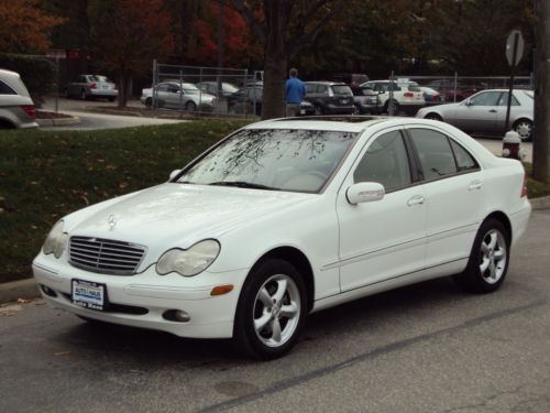 2001 mercedes c320 - looks/runs/drives great! - cd chgr - sunroof - no reserve!