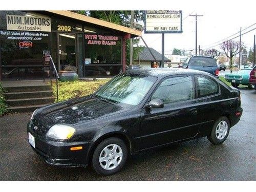 2005 hyundai accent gls 5 speed manual 2-door hatchback