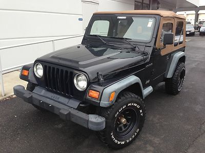 Jeep wrangler soft top manual suv 4x4