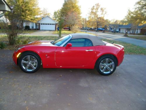 2008 pontiac solstice base convertible 2-door 2.4l