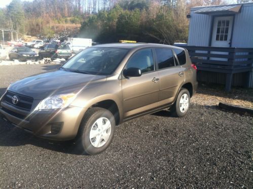 2011 toyota rav4 base sport utility 4-door 2.5l