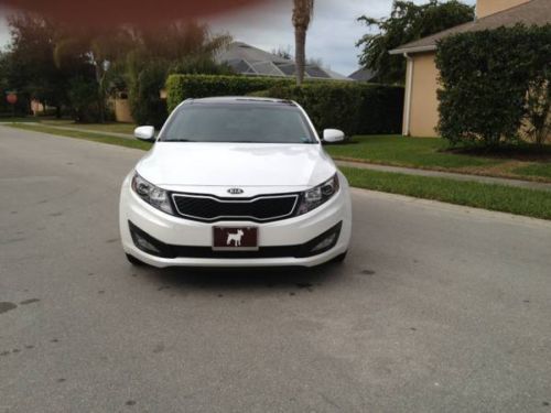 2011 Kia Optima EX Sedan 4-Door 2.0L, image 3