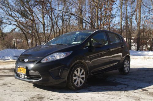 2011 Ford Fiesta SE Hatchback 4-Door 1.6L, US $9,500.00, image 2