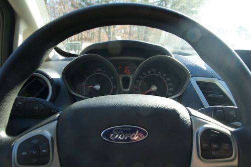 2011 Ford Fiesta SE Hatchback 4-Door 1.6L, US $9,500.00, image 8