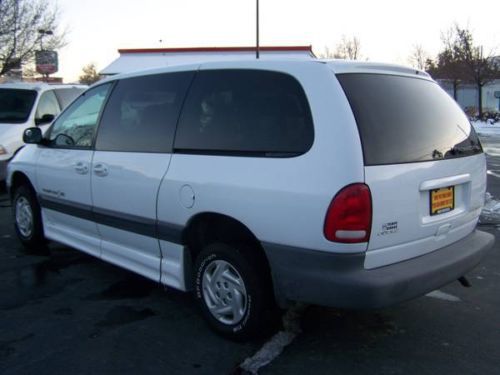 2000 dodge se handicapped van