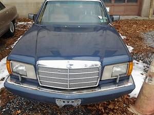 Mercedes benz 420-class dark blue, white interior beautiful