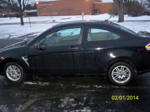 2008 ford focus se coupe 2-door 2.0l