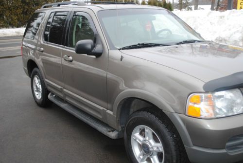 2002 ford explorer xlt 3rd  suv