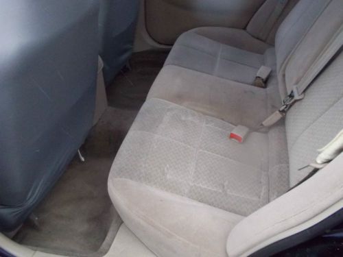 2001 Mazda 626, NO RESERVE, image 4