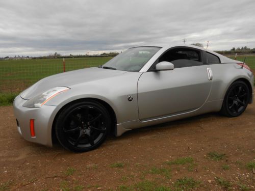 2003 nissan 350z base coupe 2-door 3.5l