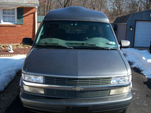 2000 awd astro conversion hi top van