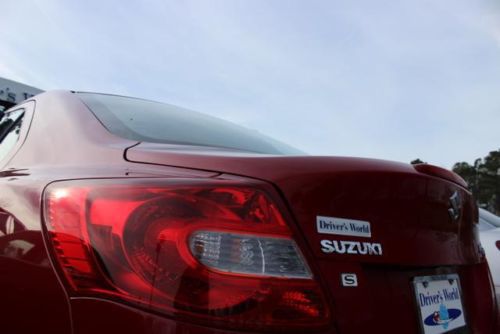 S Manual 2.4L 7 Speakers Air Conditioning Automatic temperature control, image 27